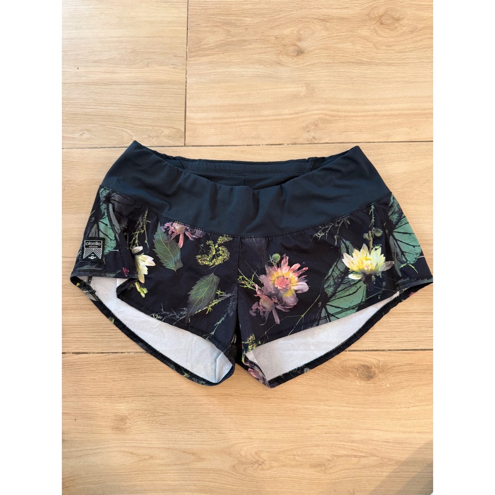 Oiselle Mac Roga Running Shorts Black Floral Print Size 4 Zipper Pocket Active